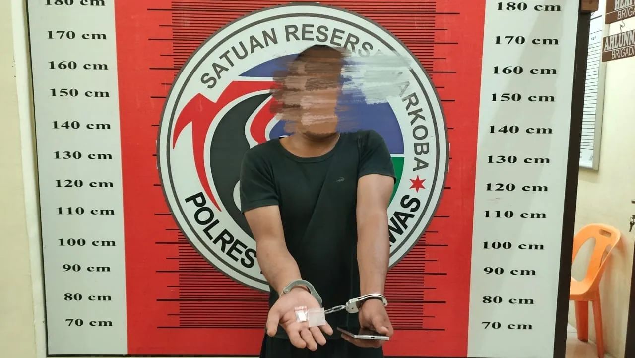 Petugas Menyaru Pembeli ,Ringkus Pengedar Sabu di Trans Pir Sosa