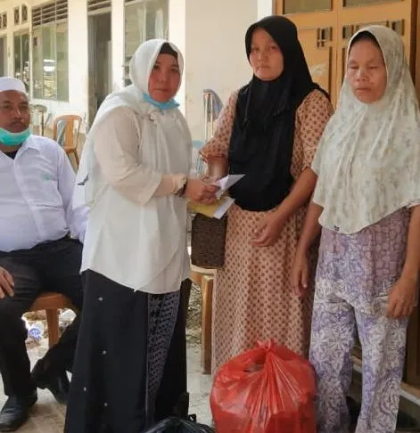 MAN 1 Palas Plus Keterampilan Salurkan Bantuan Warga Korban Banjir