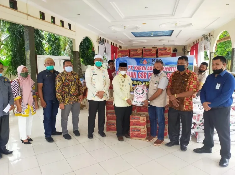 Pemkab Palas Terima Bantuan CSR PT KAS Untuk Korban Banjir Bandang