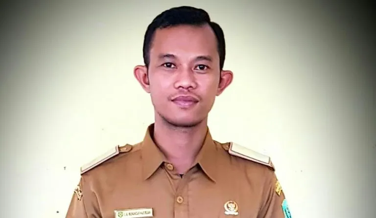 Salman Hasibuan, Pengrajin Cangkir Pasak Bumi Paringgonan Palas Dapat Bantuan Peralatan