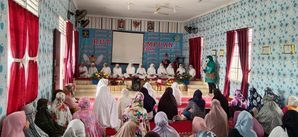 Warga Binaan Rutan Perempuan Medan Khatam Qur'an