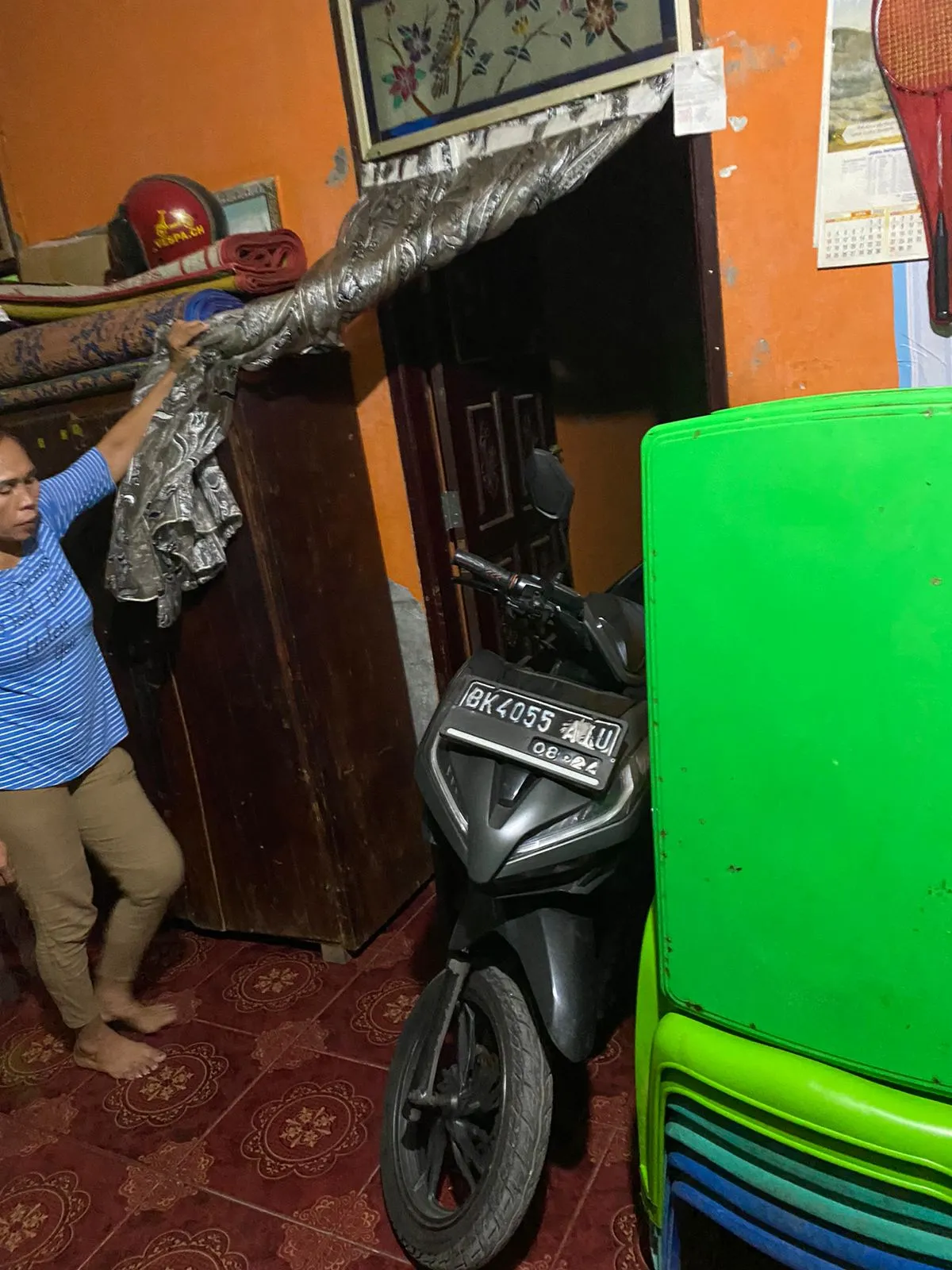 Sepeda Motor Keluarga Mayor Laut Digelapkan