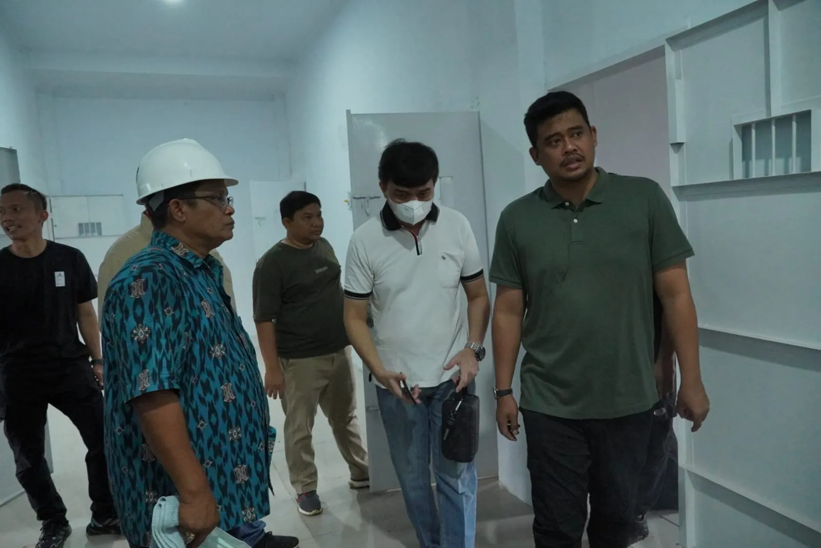 Bobby Temukan Bangunan Dikerjakan Tidak Baik
