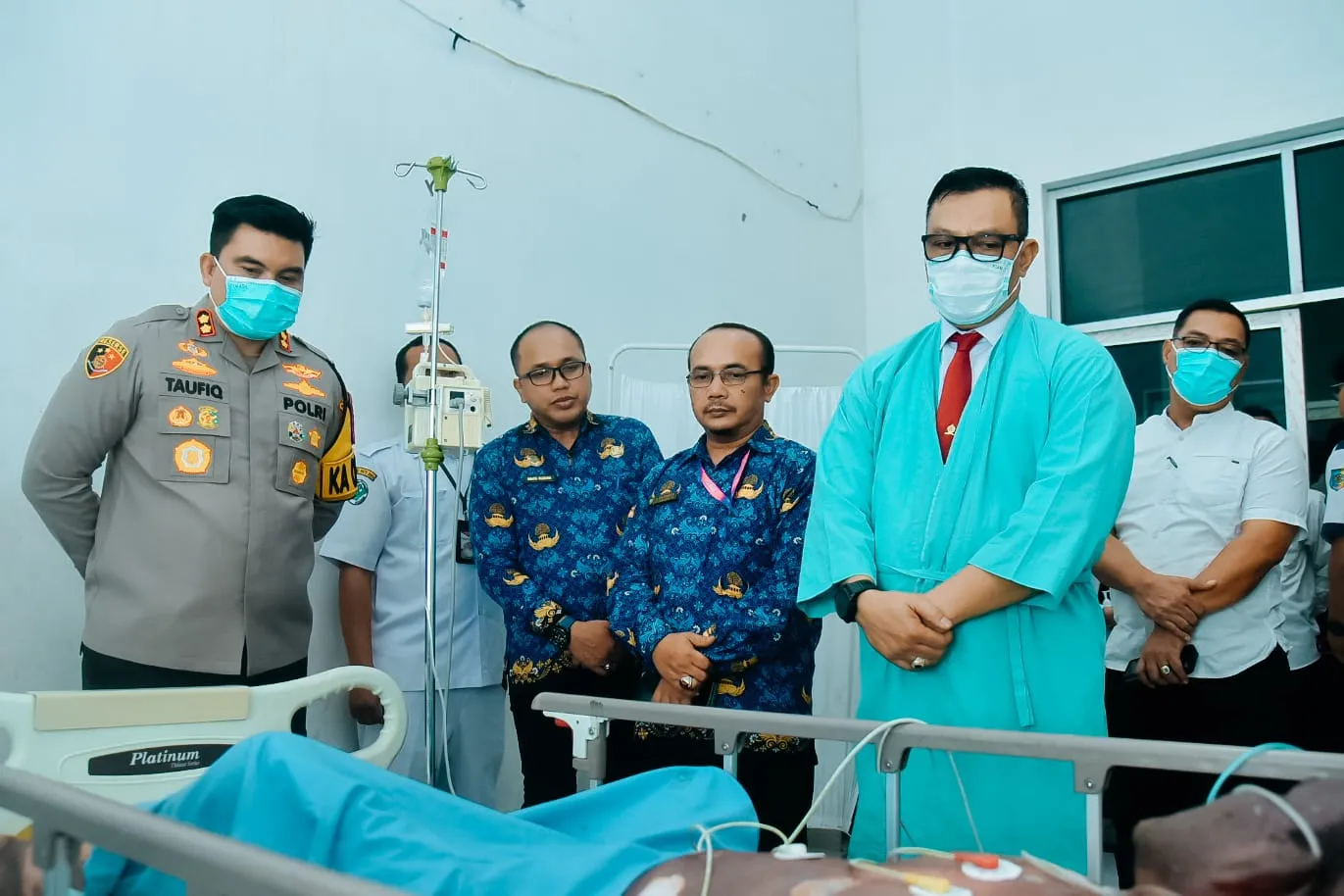 Pj. Bupati Batu Bara dan Kapolres Jenguk Korban Kebakaran di RSUD Batu Bara