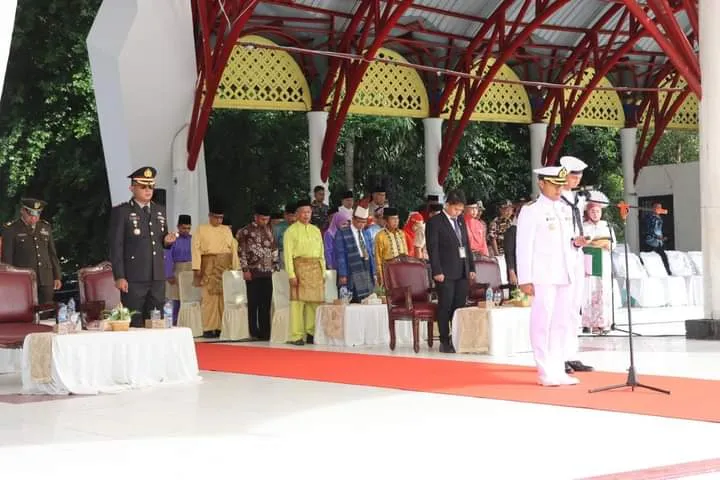 Dan Lanal TBA Pimpin Peringatan Hari Lahir Pancasila.