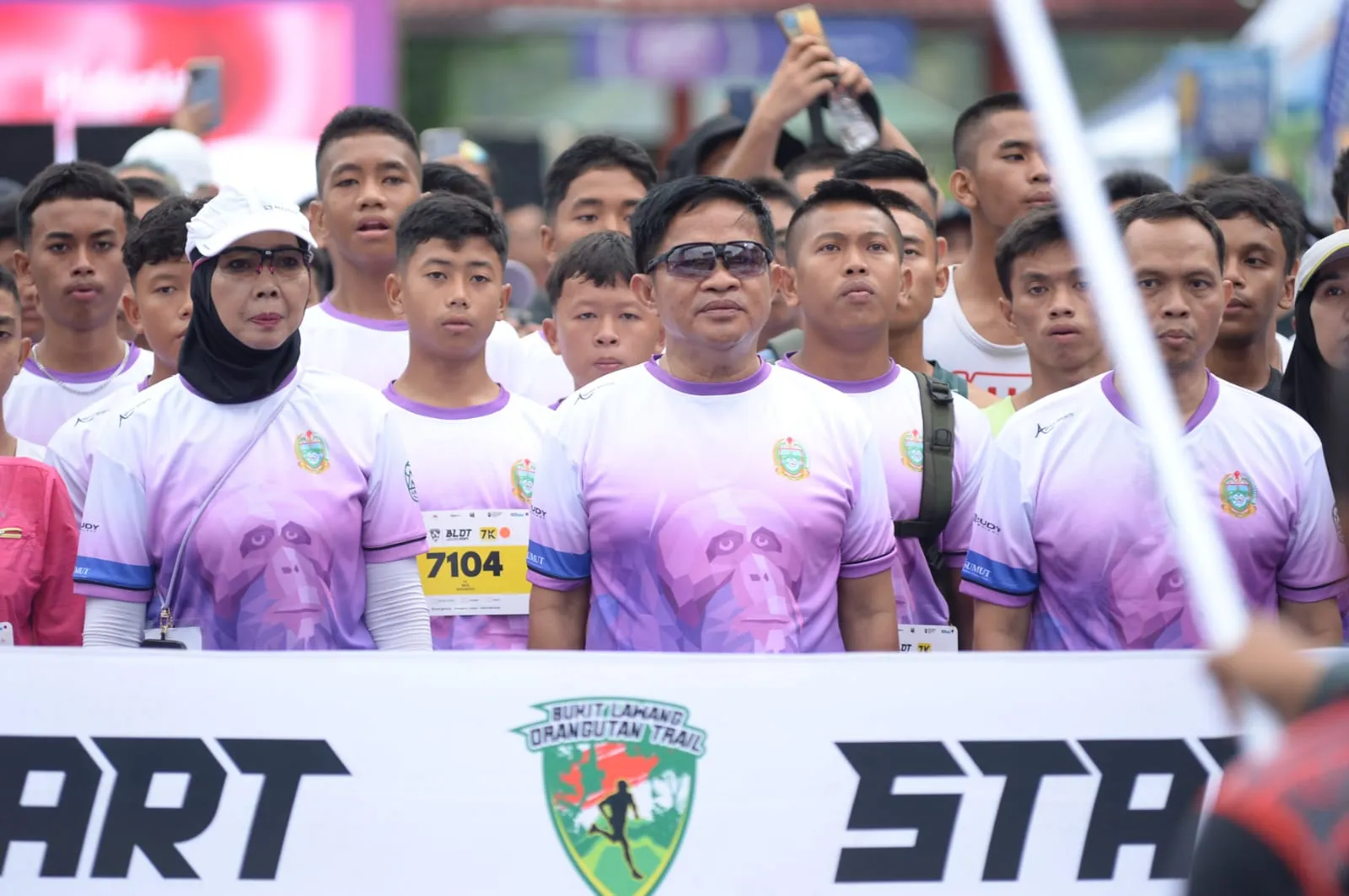 425 Pelari 12 Negara Meriahkan Wisata Olahraga BLOT 2024.
