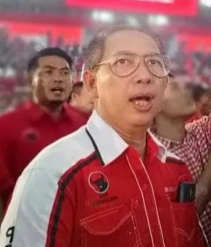 Wong Chun Sen Tarigan Ketua DPRD Medan, Robby Barus Ketua Fraksi PDIP.