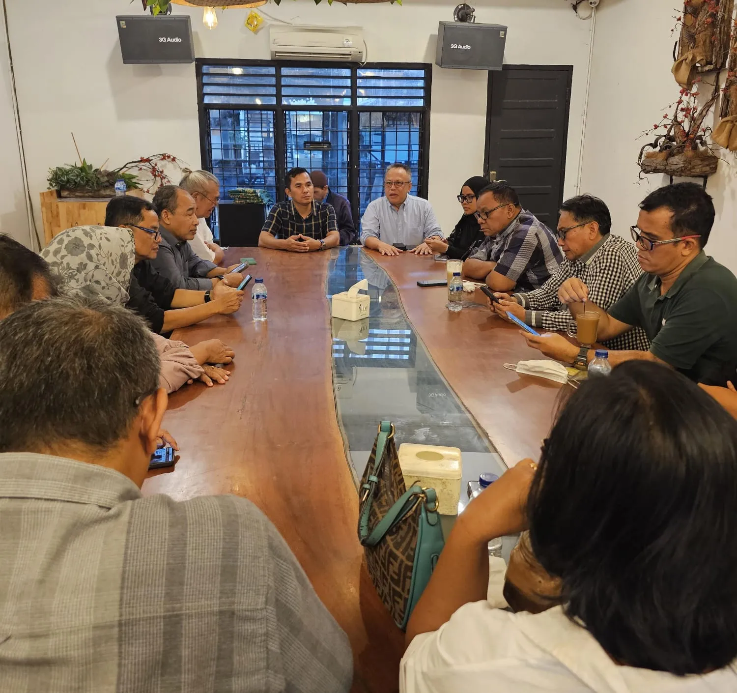 AQUA Pertahankan Kualitas dan Kemurnian Sumber Air Murni hingga Konsumen