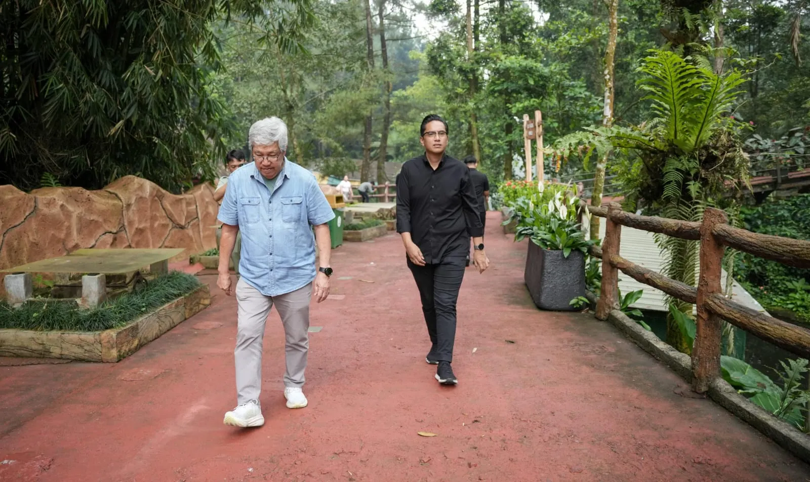 Benahi Medan Zoo, Rico Waas Minta Masukan dan Diskusi dengan Komisaris Taman Safari Indonesia Bogor