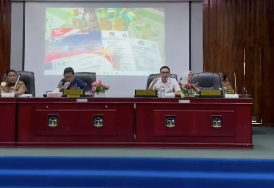 Rapat Paripurna DPRD Sibolga Memanas, Anggaran Pendidikan Picu Perdebatan Sengit