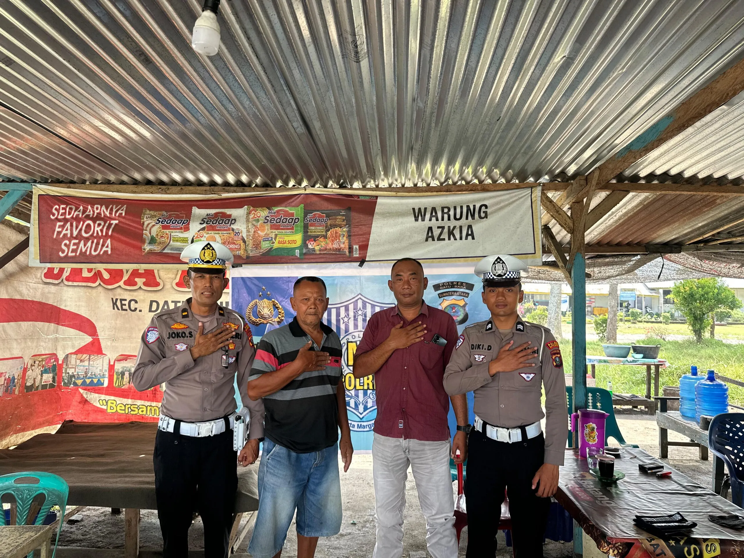 Ngopi Bareng Sopir, Satlantas Polres Batu Bara Ajak Tertib Lalu Lintas