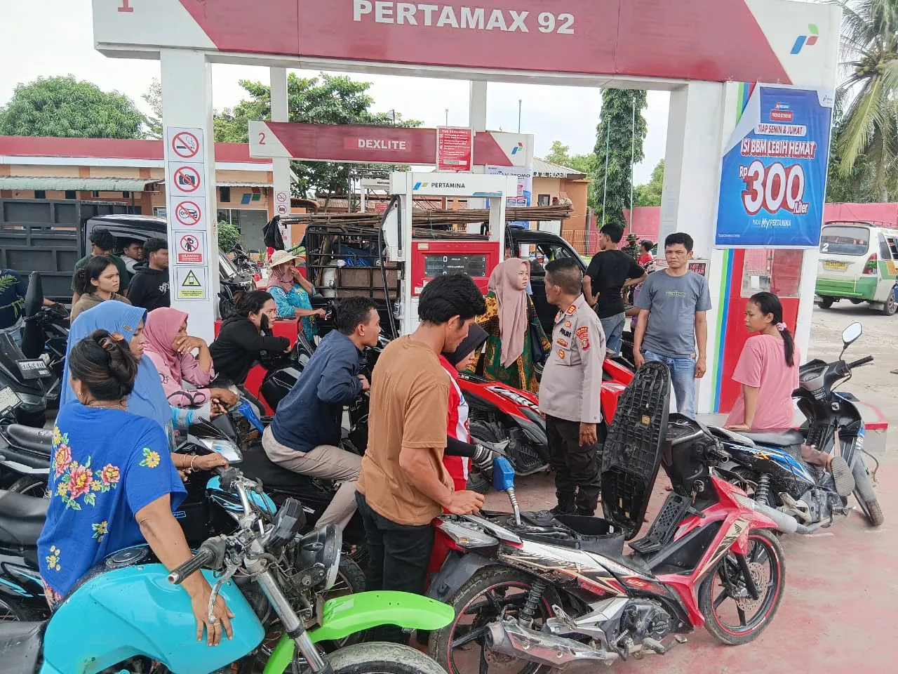 Polsek Medang Deras Pantau SPBU Akibat Keterlambatan Distribusi