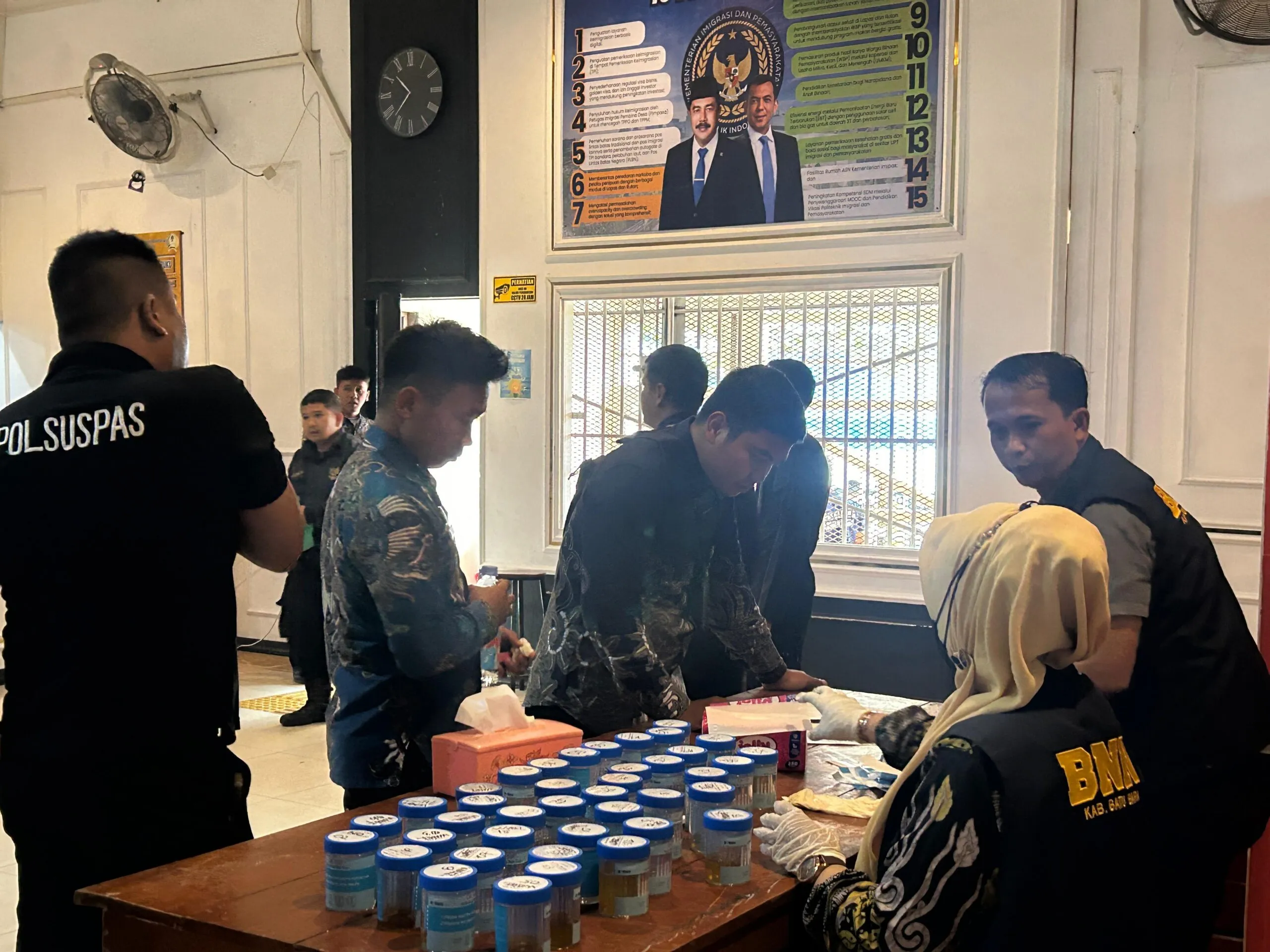 Lapas Labuhan Ruku Gelar Tes Urine Pegawai dan Warga Binaan