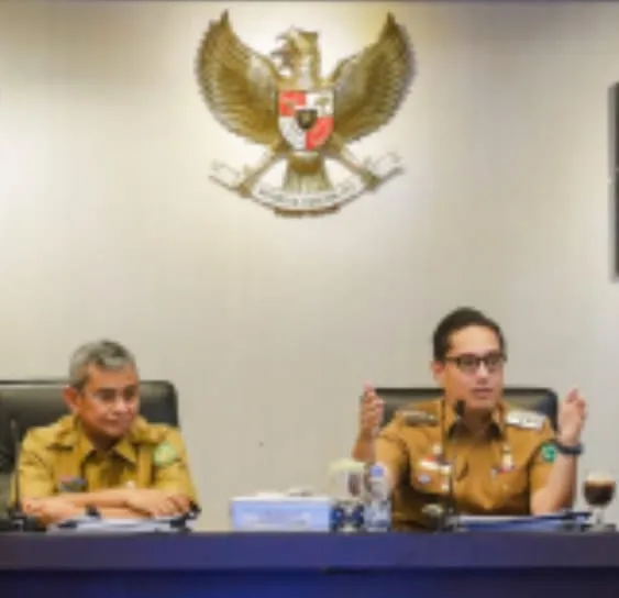 Rico Waas Dorong OPD Berinovasi Mewujudkan Pembangunan Kota