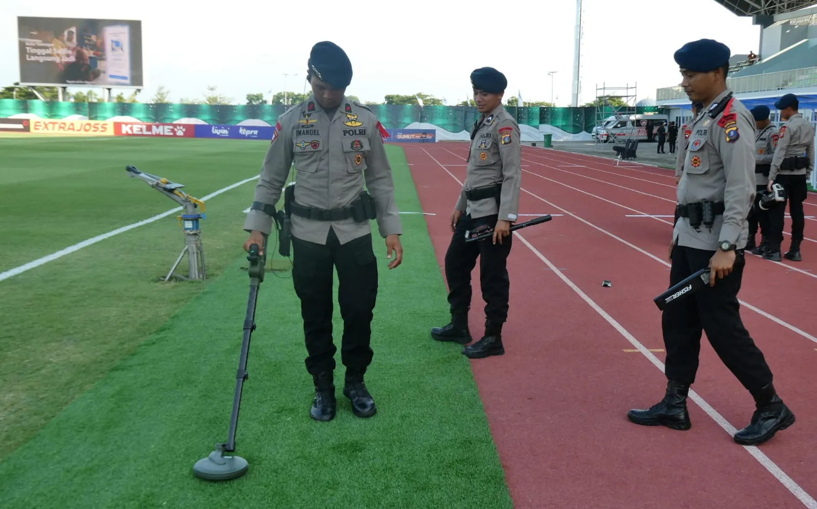 Jelang Laga Filipina Vs Australia, Gegana Brimob Polda Sumut Sterilisasi Stadion Madya Pastikan Keamanan ASEAN U-19 Boys' Championship 2026