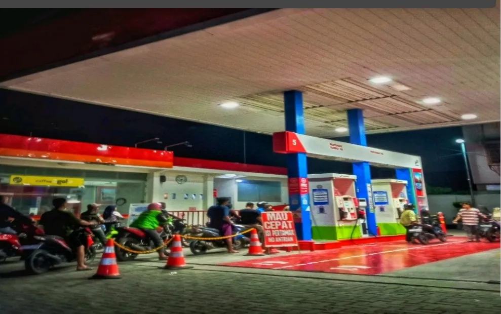 Kenaikan Harga Pertamax Beban Baru Bagi Masyarakat Menengah