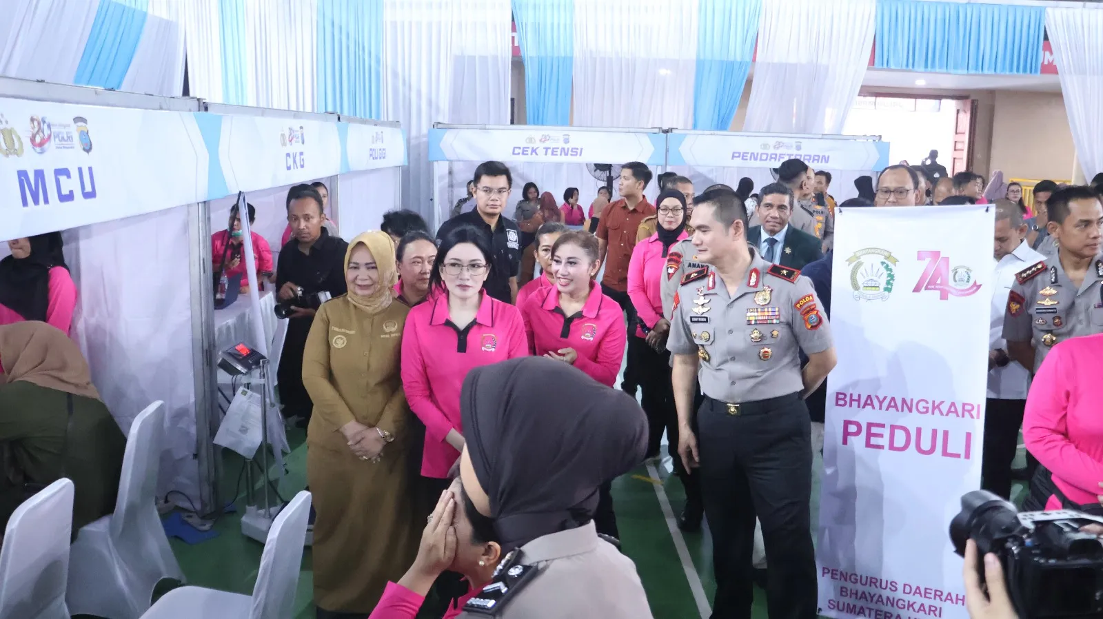 Ribuan Masyarakat Antusias Manfaatkan Pelayanan Kesehatan Gratis Digelar Polda Sumut