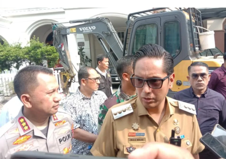 Wali Kota Medan Rico Waas bersama Kapolrestabes Medan Tinjau Lokasi Ledakan