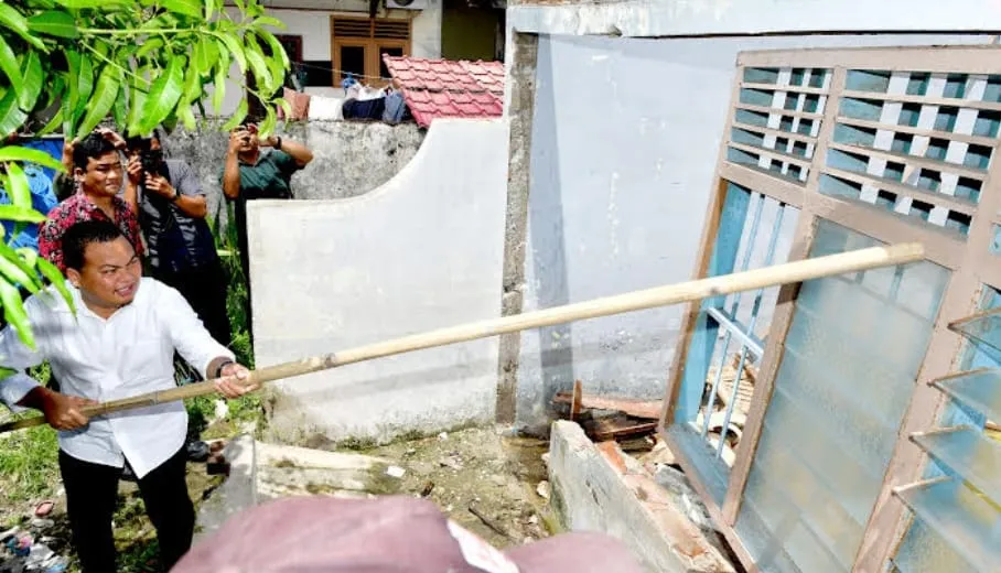 PD AIJ Sumut Amankan Aset Pemprov di Binjai,  Lima Rumah Dinas eks Bioskop Ria Dibongkar