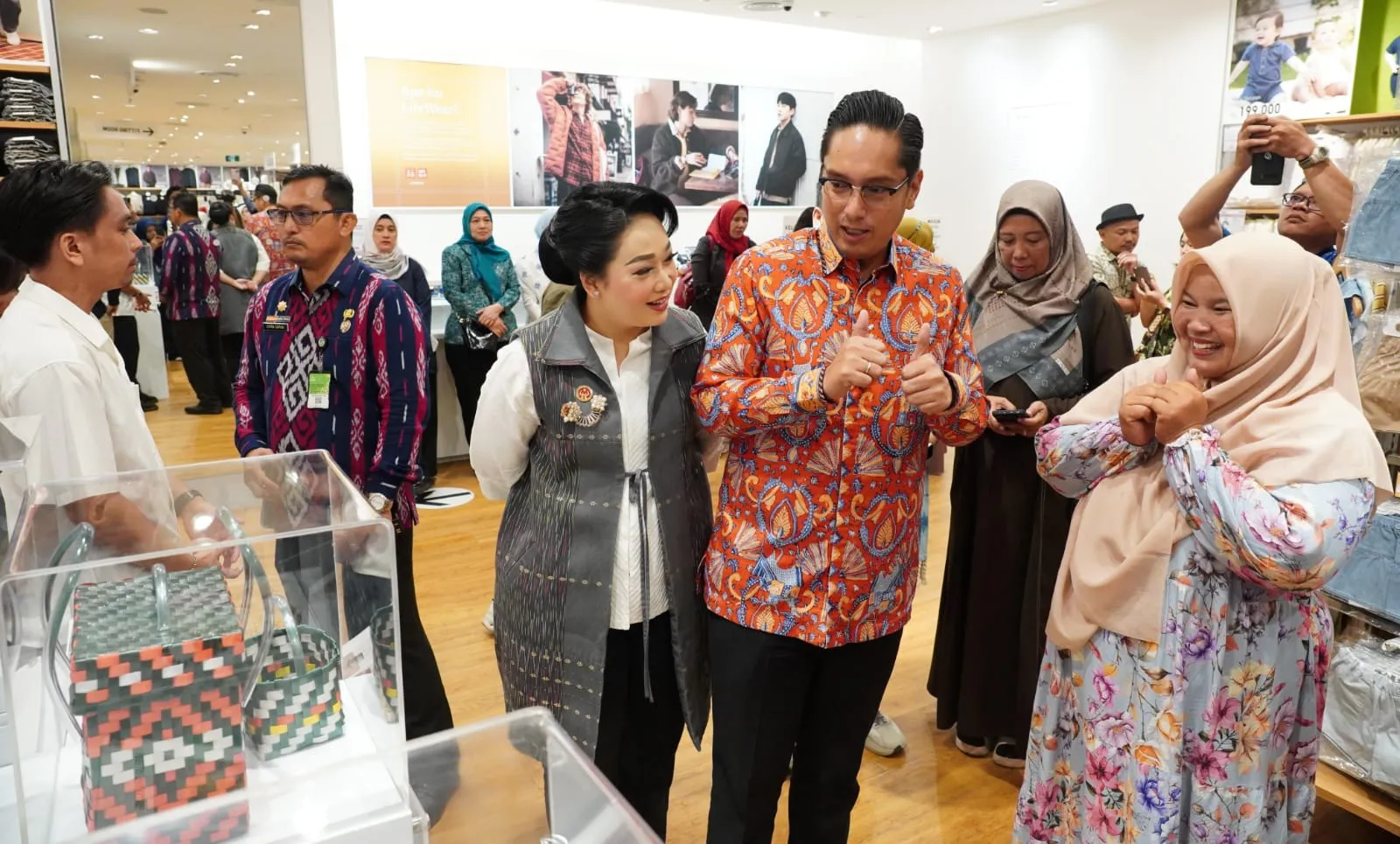 Tembus Ritel Internasional, Produk UMKM Unggulan Medan Terpajang  di Uniqlo Delipark Mall