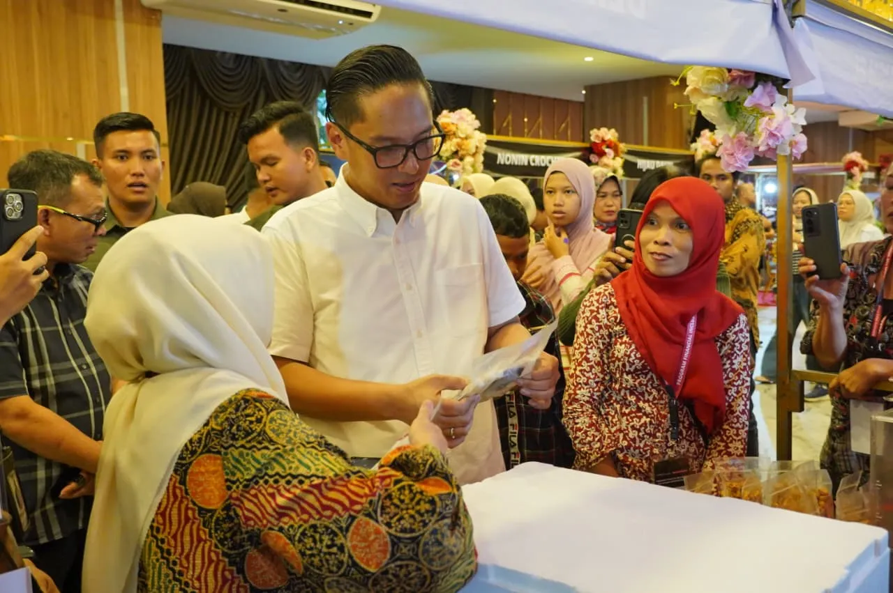 Rico Waas Dorong Pelaku UMKM Naik Kelas, Manfaatkan Medsos