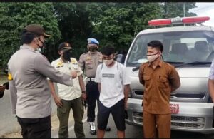 Supir Ambulance, 2 ASN Puskesmas Sibuhuan Tidak Pakai Masker,Terjaring Operasi Yustisi