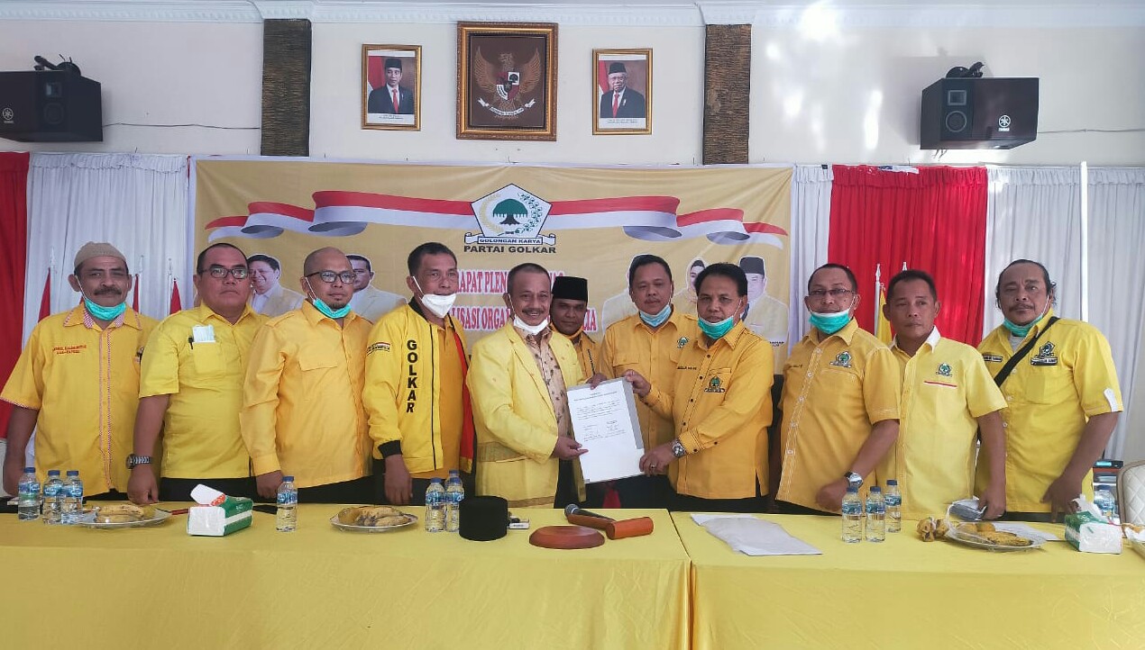 Partal Golkar Palas