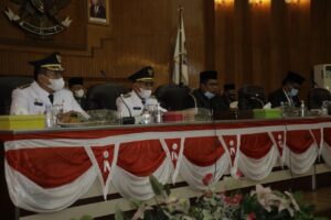 Pada Paripurna DPRD : Bupati Asahan Surya Minta Masyarakat Tinggalkan Perbedaan