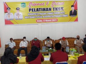 Wabup Palas Zarnawi Buka Pelatihan TKSK