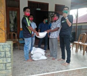 Pemdes Subulussalam Salurkan Bantuan Korban Banjir Pintu Padang 