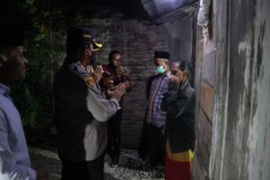 Patroli Asmara Subuh, Kapolres Batu Bara Data Warga Tidak Mampu