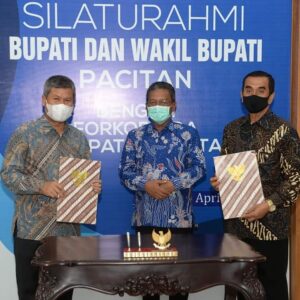 Masa Pengabdian Berakhir, Bupati Pacitan Indartarto Minta Maaf