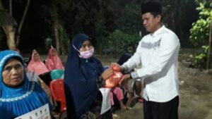 Anggota DPRD Medan Abdul Latif Lubis Punggahan Bersama Petani Di Medan Marelan