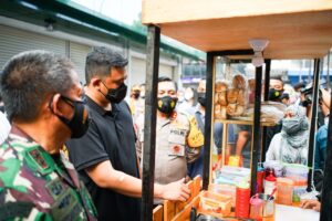 Pelaku UMKM Rasakan Kehadiran Kesawan City Walk. Penjualan Meningkat