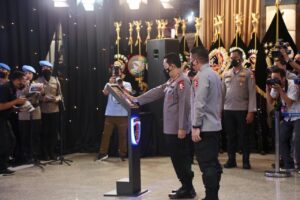 Kapolri Launching Polri TV – Radio. Lebih Dekat Dan Memberi Edukasi Masyarakat