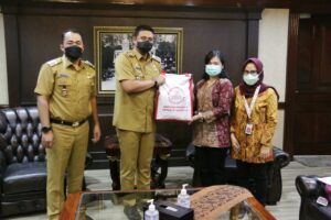 Pemko Medan Terima Bantuan 1000 Paket Sembako Dari Sekretariat Negara