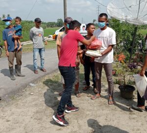 Kadin Batu Bara Bantu Korban Angin Puting Beliung Sei Balai