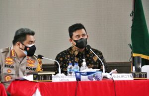 Bobby Pimpin Rapat Sinkronisasi Data Vaksin Bersama TNI-Polri