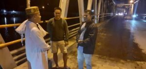 Malam Hari, Plt.Wali Kota Tanjungbalai Tinjau Pemeliharaan Jalan Jembatan Sei Silau.