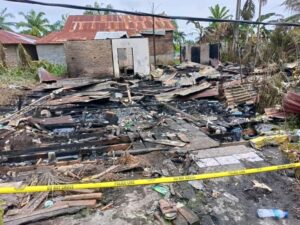 2 Rumah di Batu Bara Terbakar