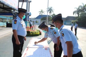 Karutan I Medan Bakar Semangat Jajaran Mewujudkan Janji Kinerja