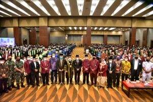 Bupati Batu Bara, Ir H. Zahir, M. AP., Hadiri Acara Milad Ke-70 dan Wisuda Lulusan UISU.