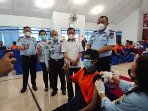 Rutan I Medan Vaksin 1000 Warga Binaan dan Masyarakat