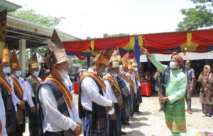 Bupati Sergai Hadiri Penabalan 16 Penghulu Adat Kerajaan Negeri Padang