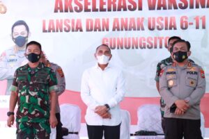 Gubernur,Kapolda,Pangdam Serbu ke Nias Akselerasi Vaksinasi Lansia dan Pelajar