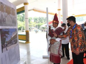 Jokowi Resmikan Revitalisasi Lapangan Merdeka Medan