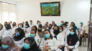 Tingkatkan Pelayanan Kesehatan,Pegawai RSUD dr Pirngadi Dilatih Komunikasi