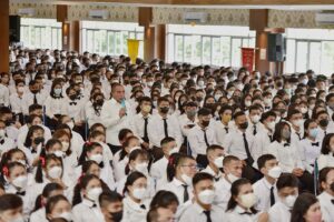 Edy Rahmayadi Motivasi Mahasiswa Universitas HKBP Nomensen 