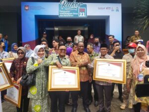 Kelurahan Tanjung Mulia Hilir Medan Deli Juara Harapan I Lomba Desa/Kelurahan Tingkat Sumatera