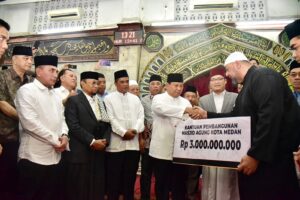 Prabowo Subianto Bantu   Rp 3 Miliar Pembangunan Masjid Agung Sumut